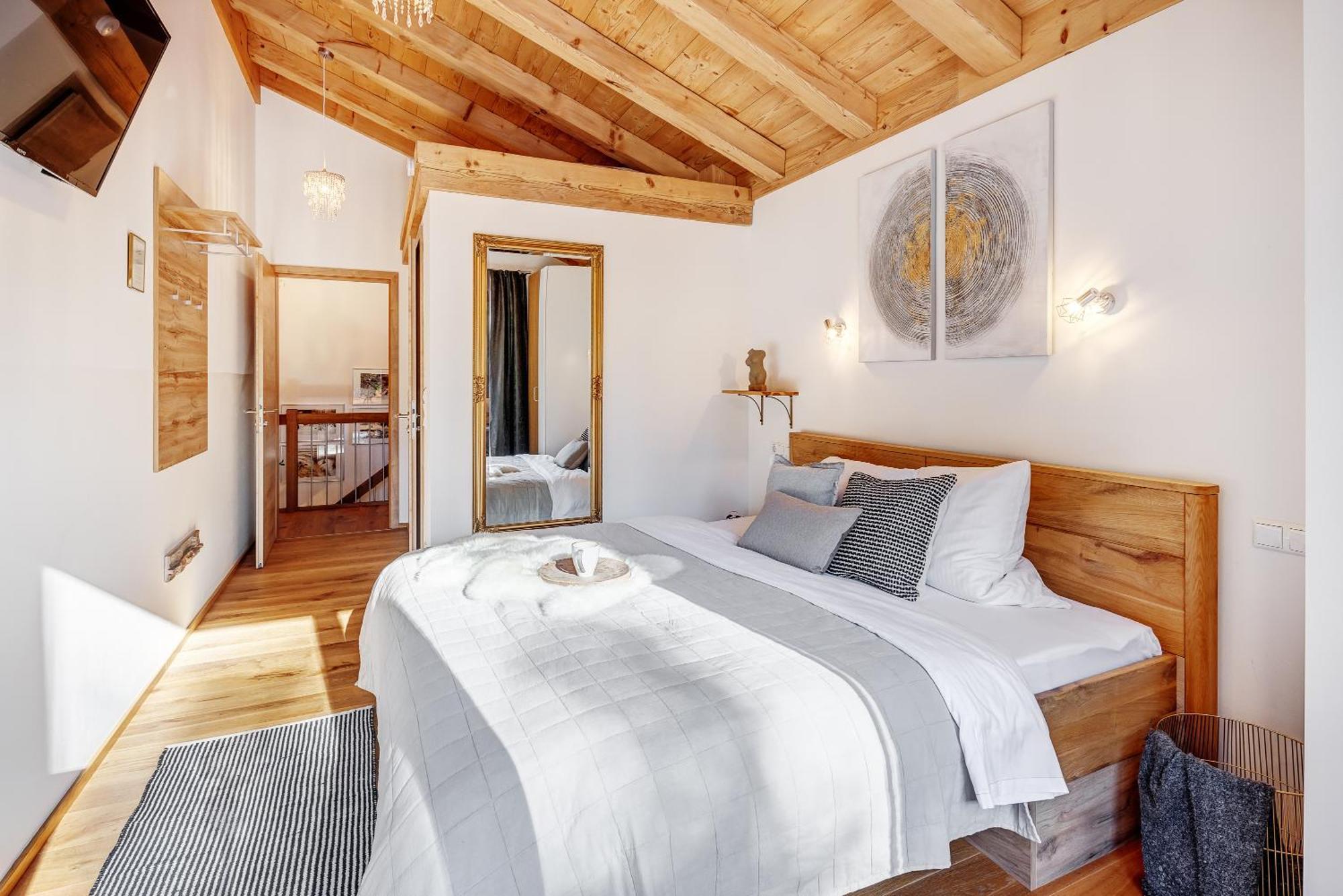 Landhaus Trinis - Gaestezimmer - Bad - Bett - Kleine Kaffee - Tee-Theke Mit Kuehlschrank - Parkplatz Rottach-Egern Luaran gambar