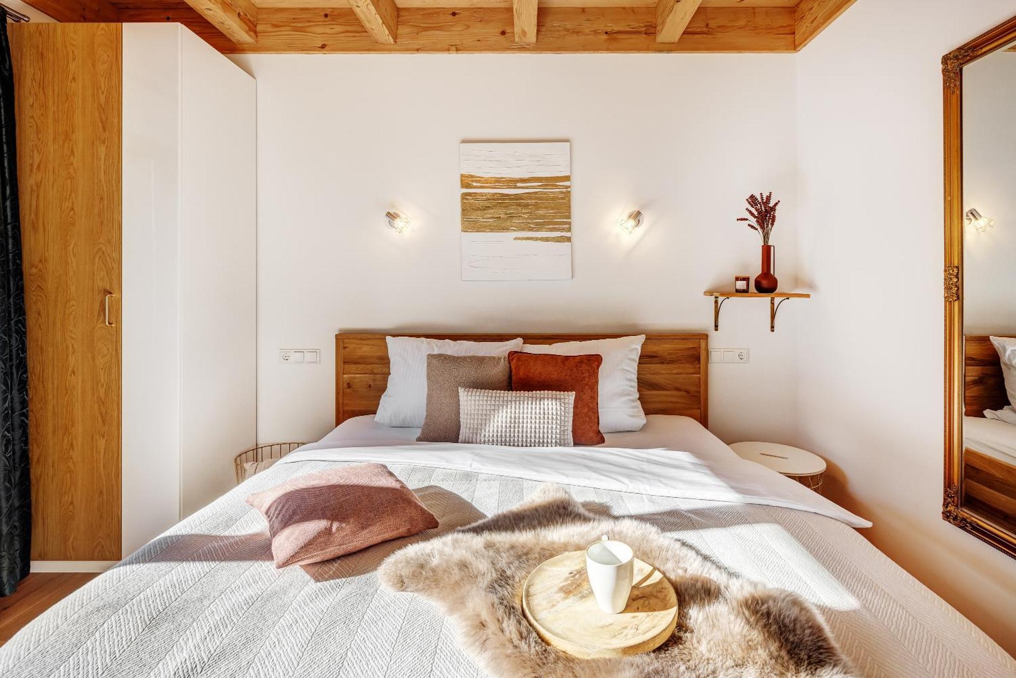 Landhaus Trinis - Gaestezimmer - Bad - Bett - Kleine Kaffee - Tee-Theke Mit Kuehlschrank - Parkplatz Rottach-Egern Luaran gambar
